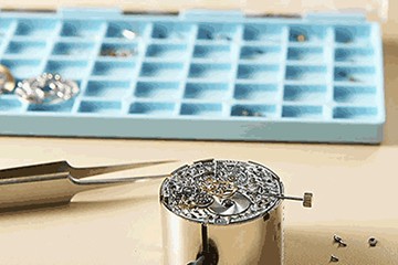 江诗丹顿手表武汉官售后维修中心位置